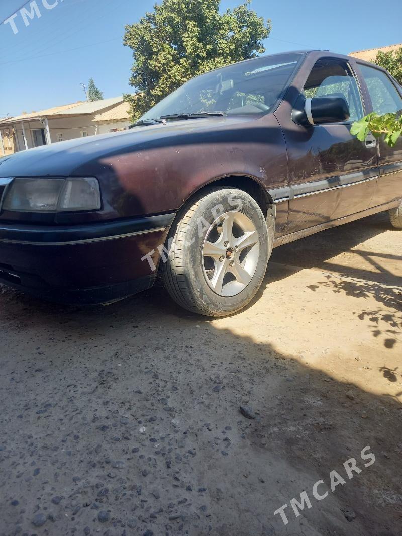 Opel Vectra 1993 - 26 000 TMT - Saýat - img 3