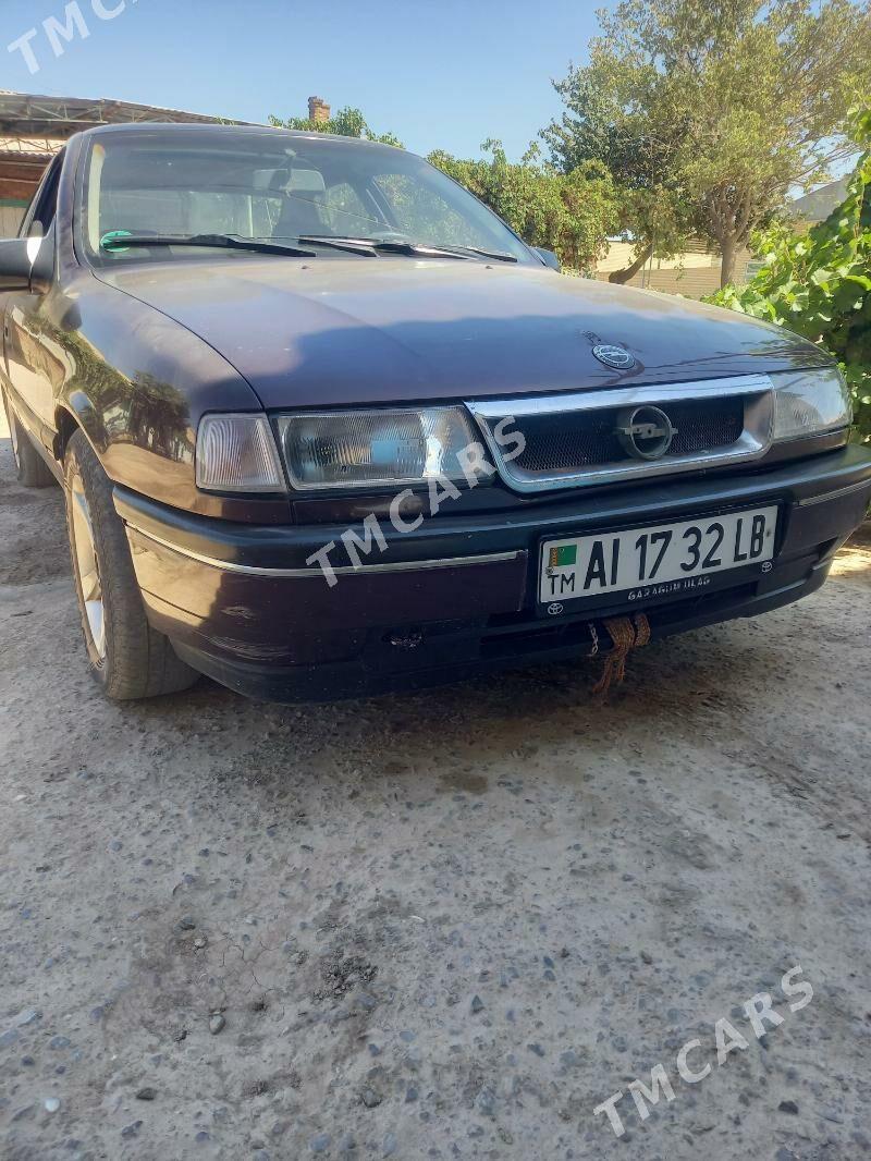 Opel Vectra 1993 - 26 000 TMT - Saýat - img 4