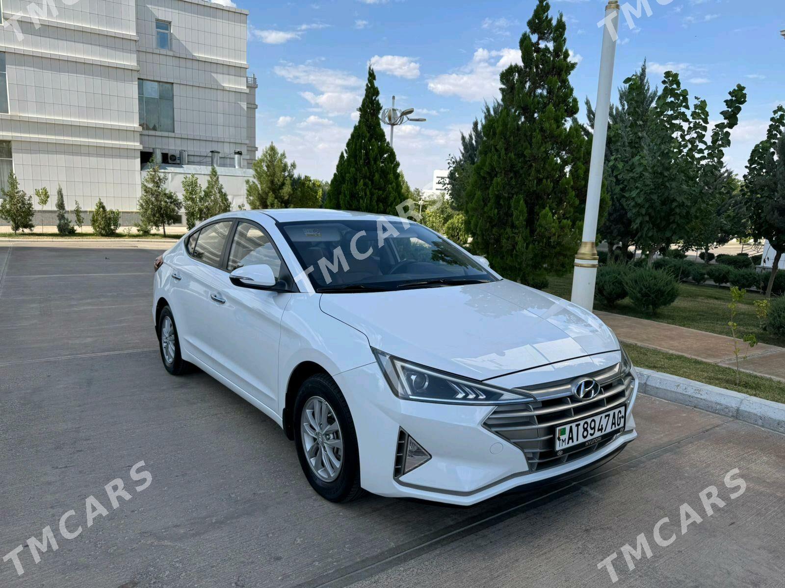 Hyundai Elantra 2020 - 230 000 TMT - Aşgabat - img 5