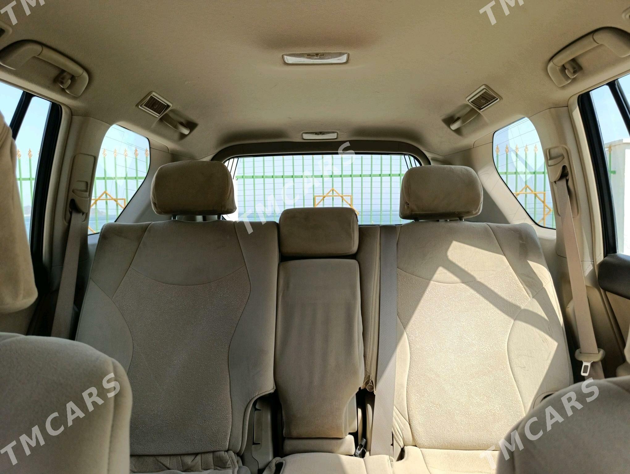 Toyota Land Cruiser Prado 2013 - 500 000 TMT - Туркменбаши - img 6
