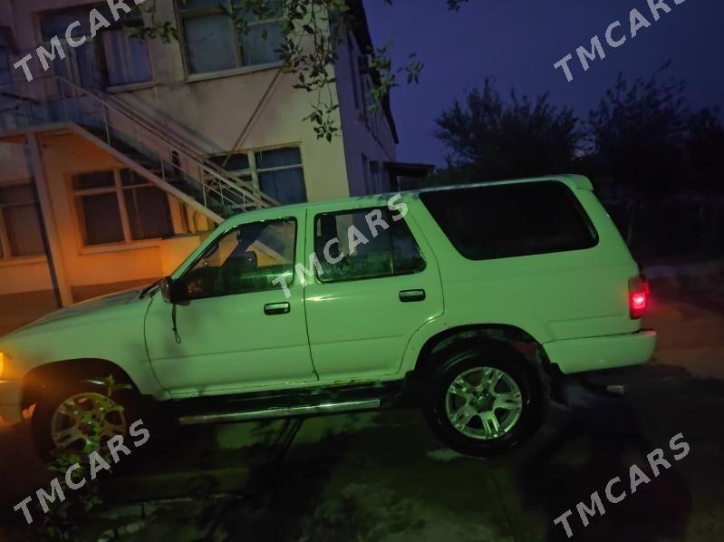 Toyota Hilux 1992 - 55 000 TMT - Mary - img 3