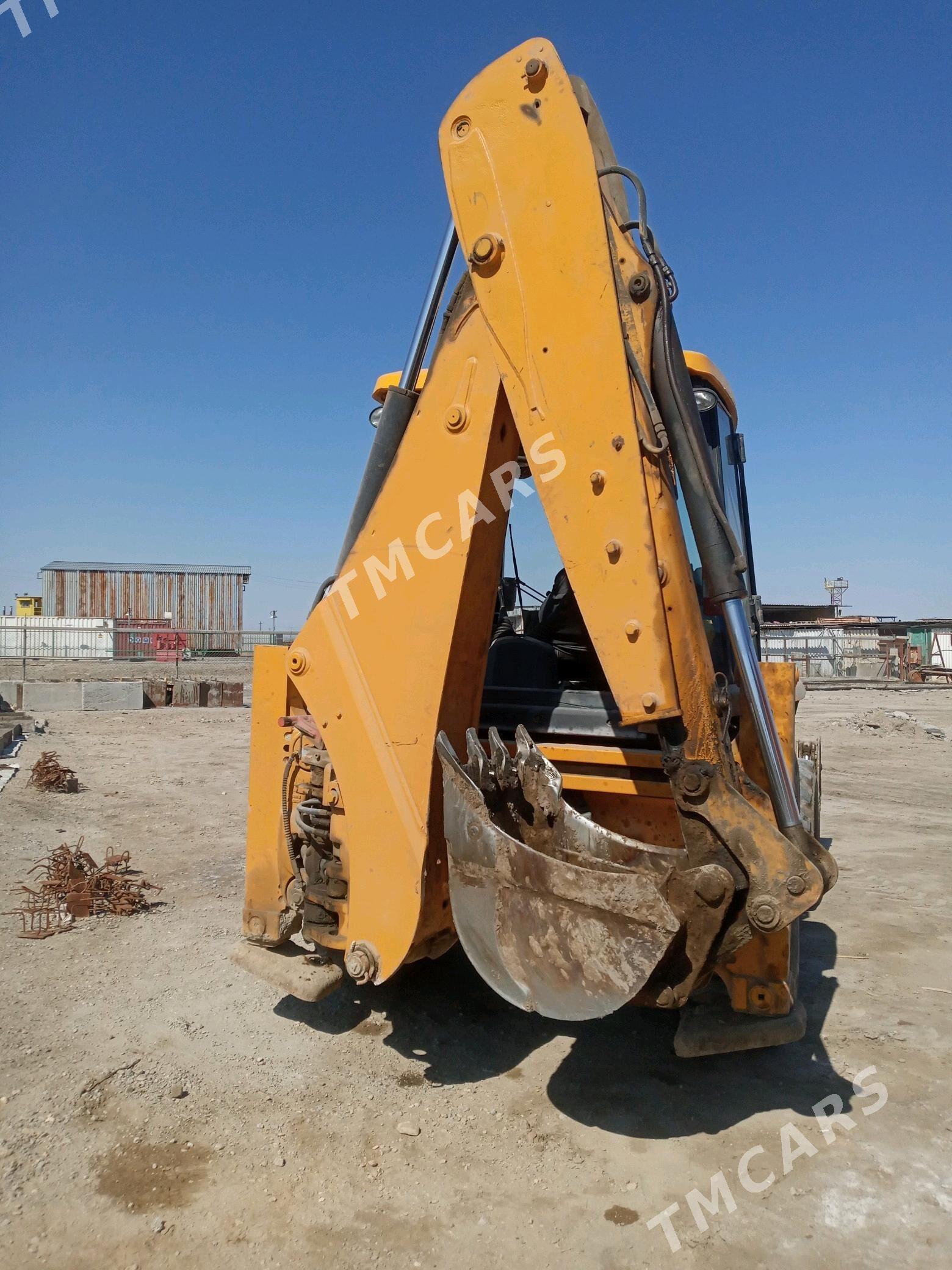 JCB 3CX Compact 2014 - 530 000 TMT - Балканабат - img 6