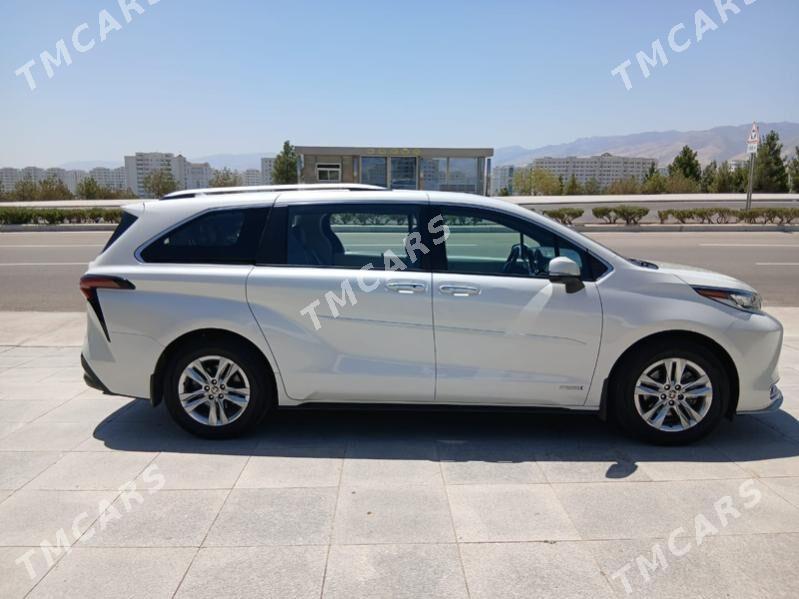 Toyota Sienna 2021 - 590 000 TMT - Ашхабад - img 4