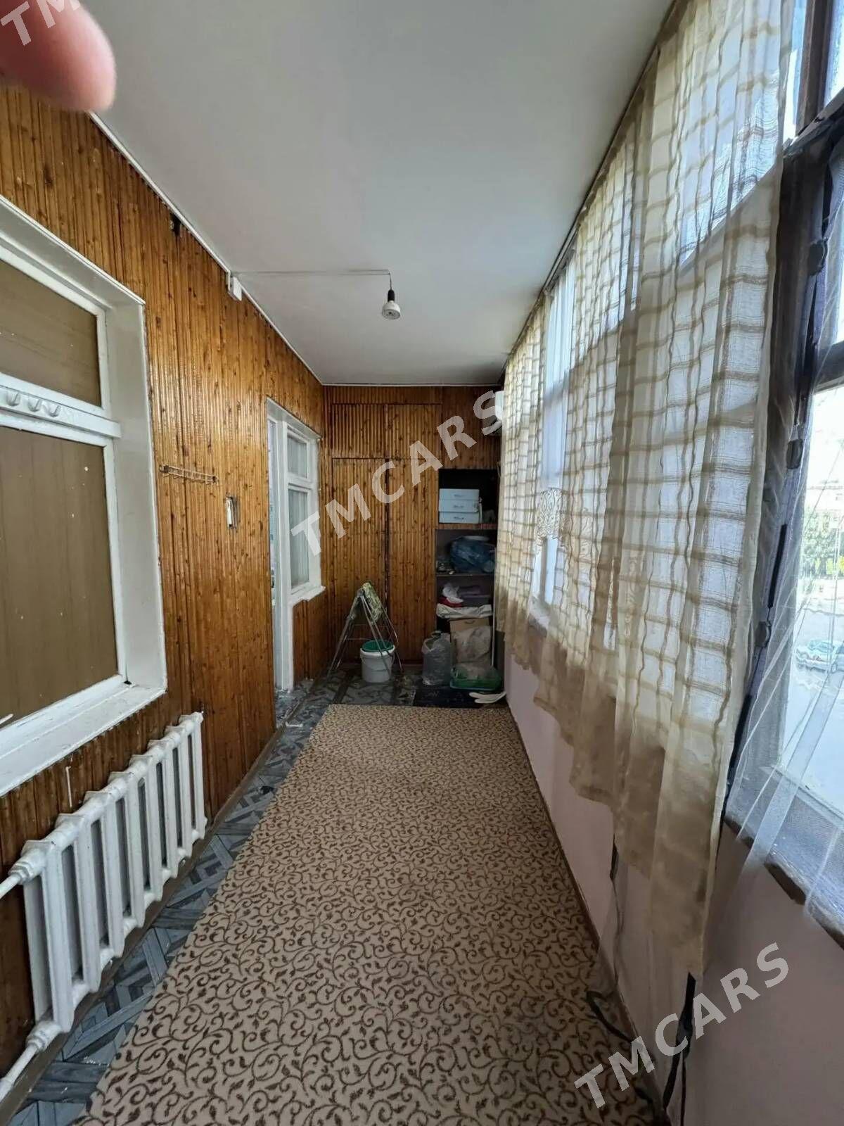 Kemine köç,2-komnat.kw,64m² - Kim raýon - img 5