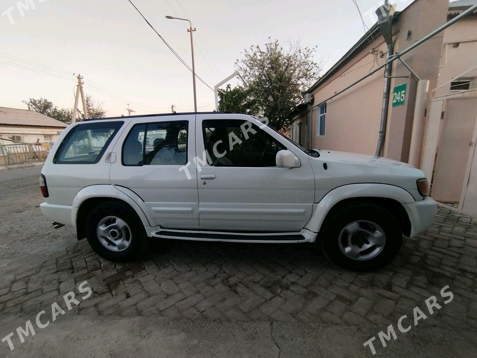 Infiniti QX4 1999 - 85 000 TMT - Байрамали - img 3