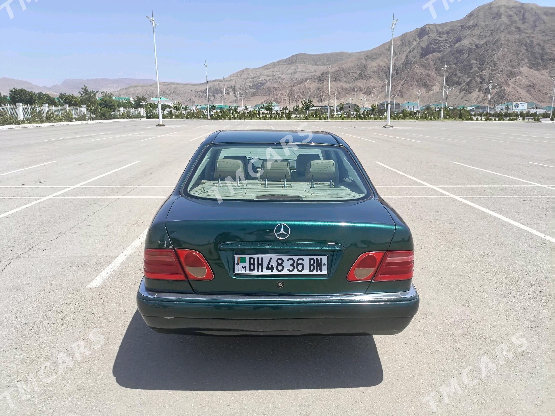Mercedes-Benz E320 1999 - 80 000 TMT - Балканабат - img 2