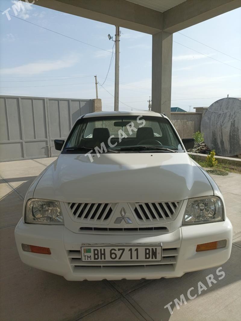 Mitsubishi L200 2005 - 80 000 TMT - Balkanabat - img 3