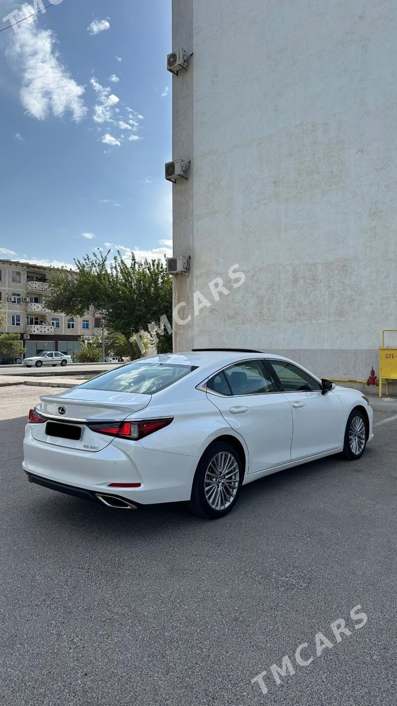 Lexus ES 350 2023 - 659 950 TMT - Мары - img 3