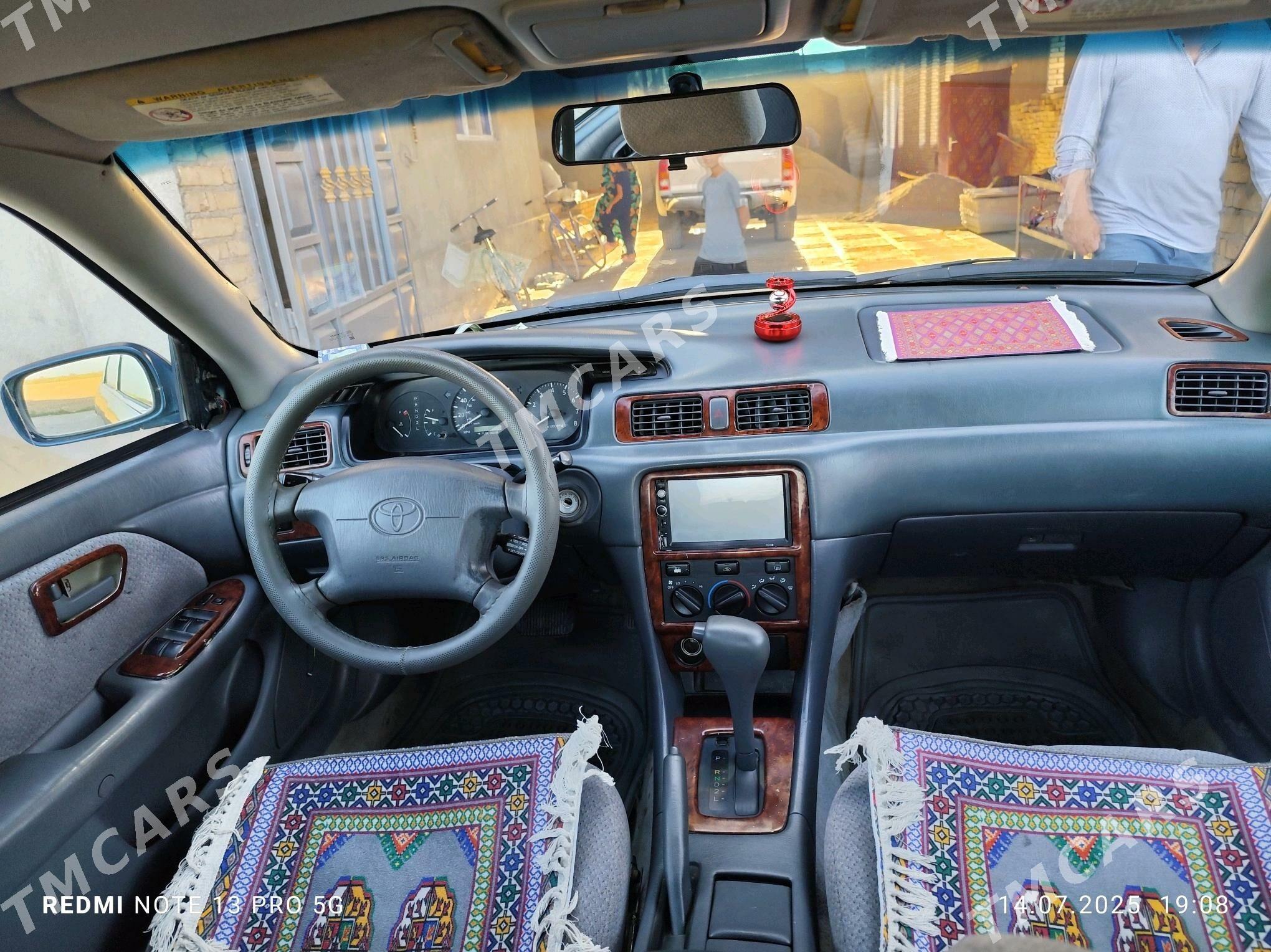 Toyota Camry 2000 - 130 000 TMT - Дянев - img 5
