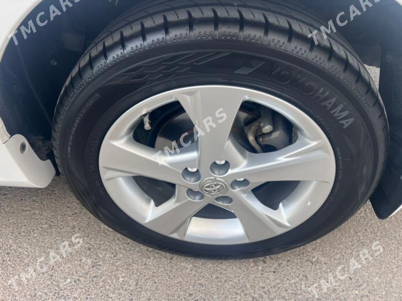 Toyota Corolla 2012 - 225 000 TMT - Ашхабад - img 8
