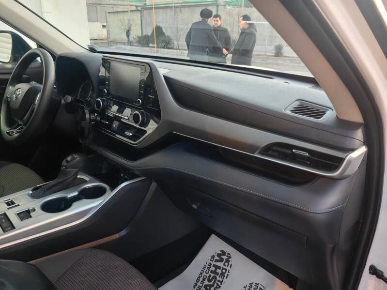 Toyota Highlander 2021 - 500 000 TMT - Türkmenabat - img 8