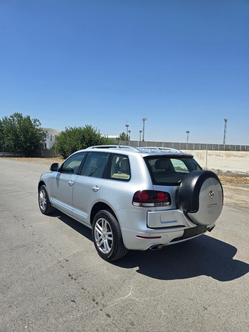 Volkswagen Touareg 2009 - 325 000 TMT - Aşgabat - img 6
