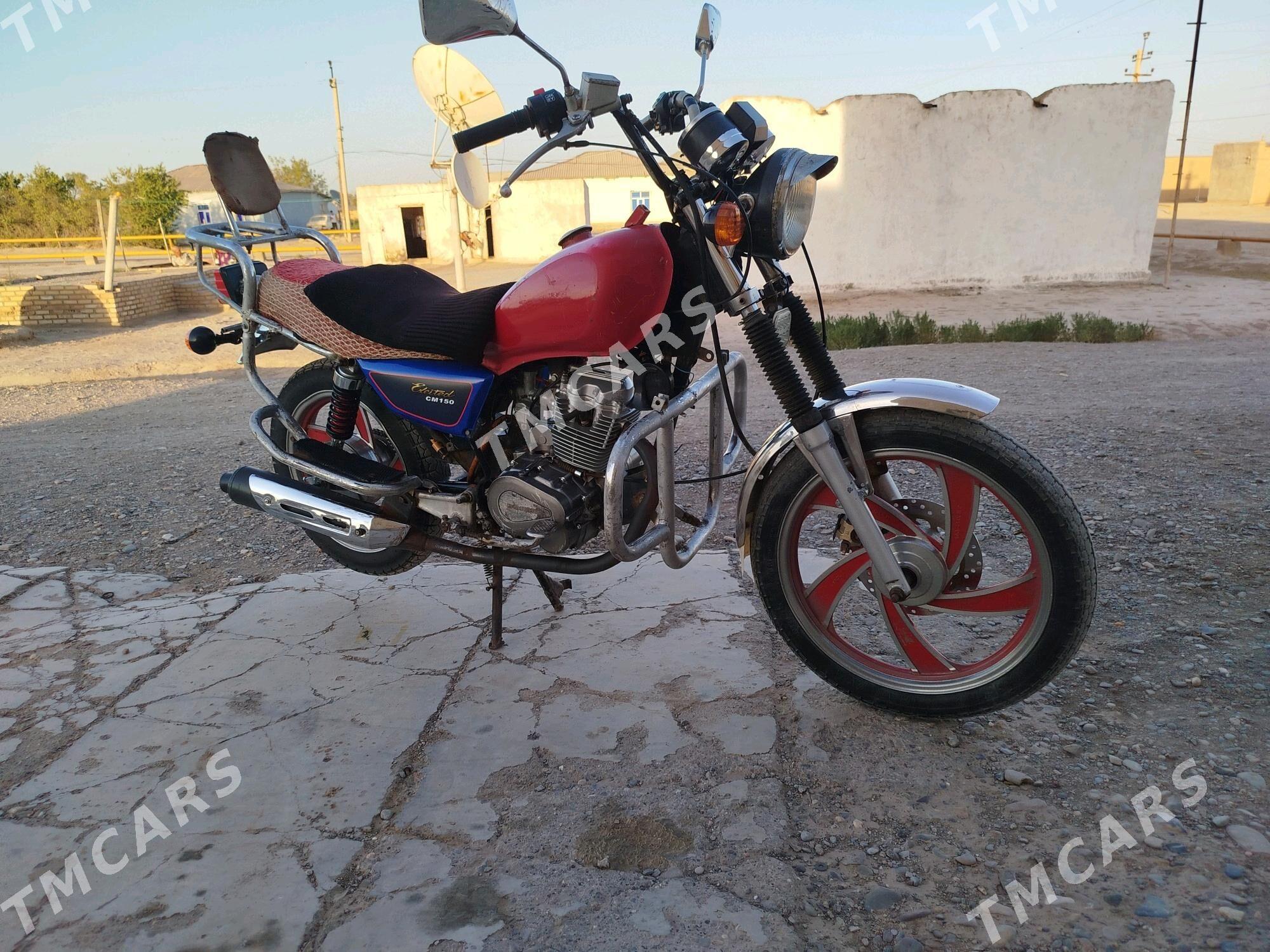 Jawa 300 2016 - 8 600 TMT - Серахс - img 2