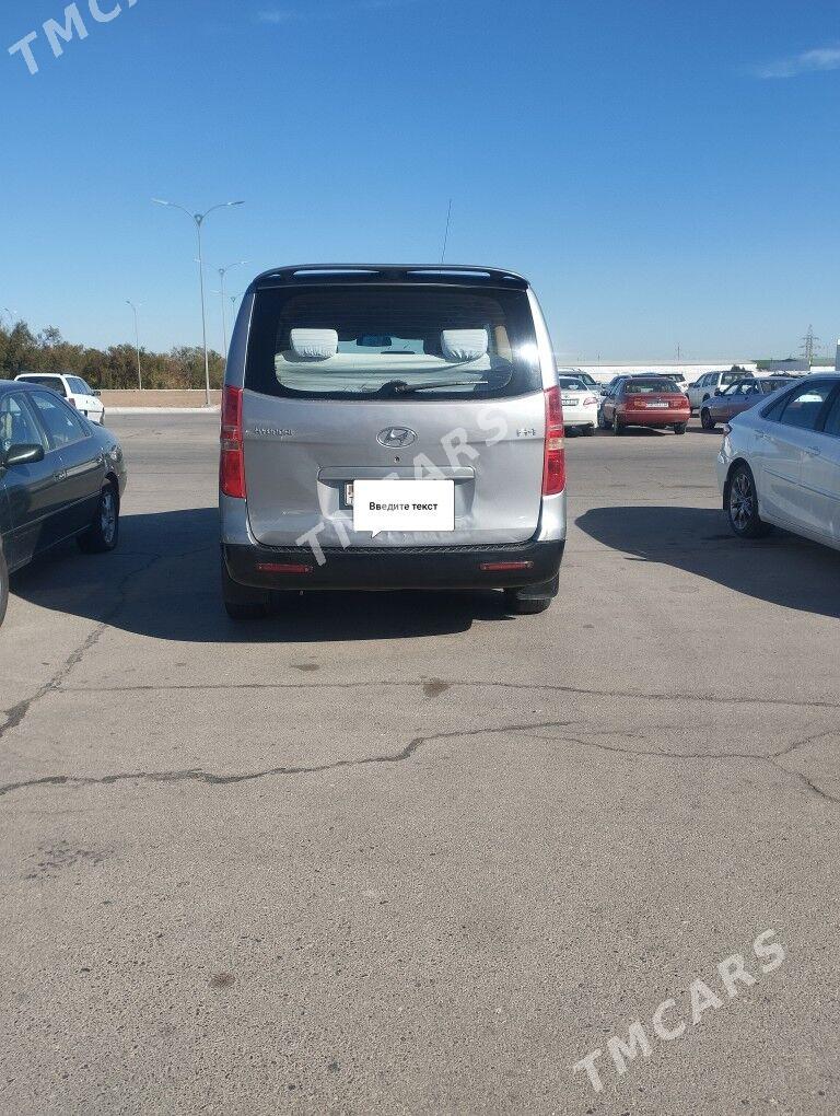 Hyundai H-1 2011 - 240 000 TMT - Кёнеургенч - img 2