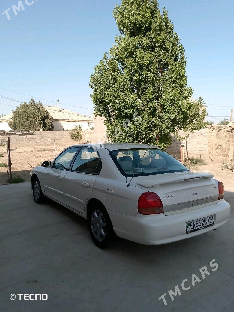 Hyundai Sonata 2001 - 72 000 TMT - Bäherden - img 4
