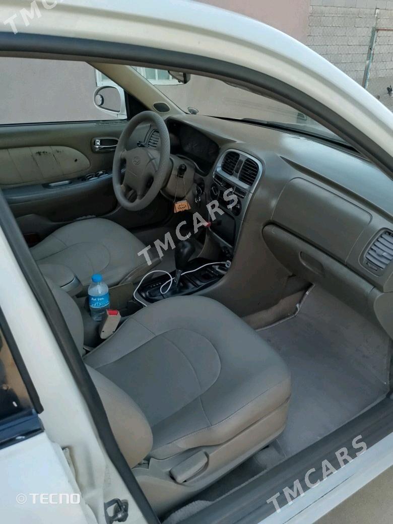 Hyundai Sonata 2001 - 72 000 TMT - Bäherden - img 7