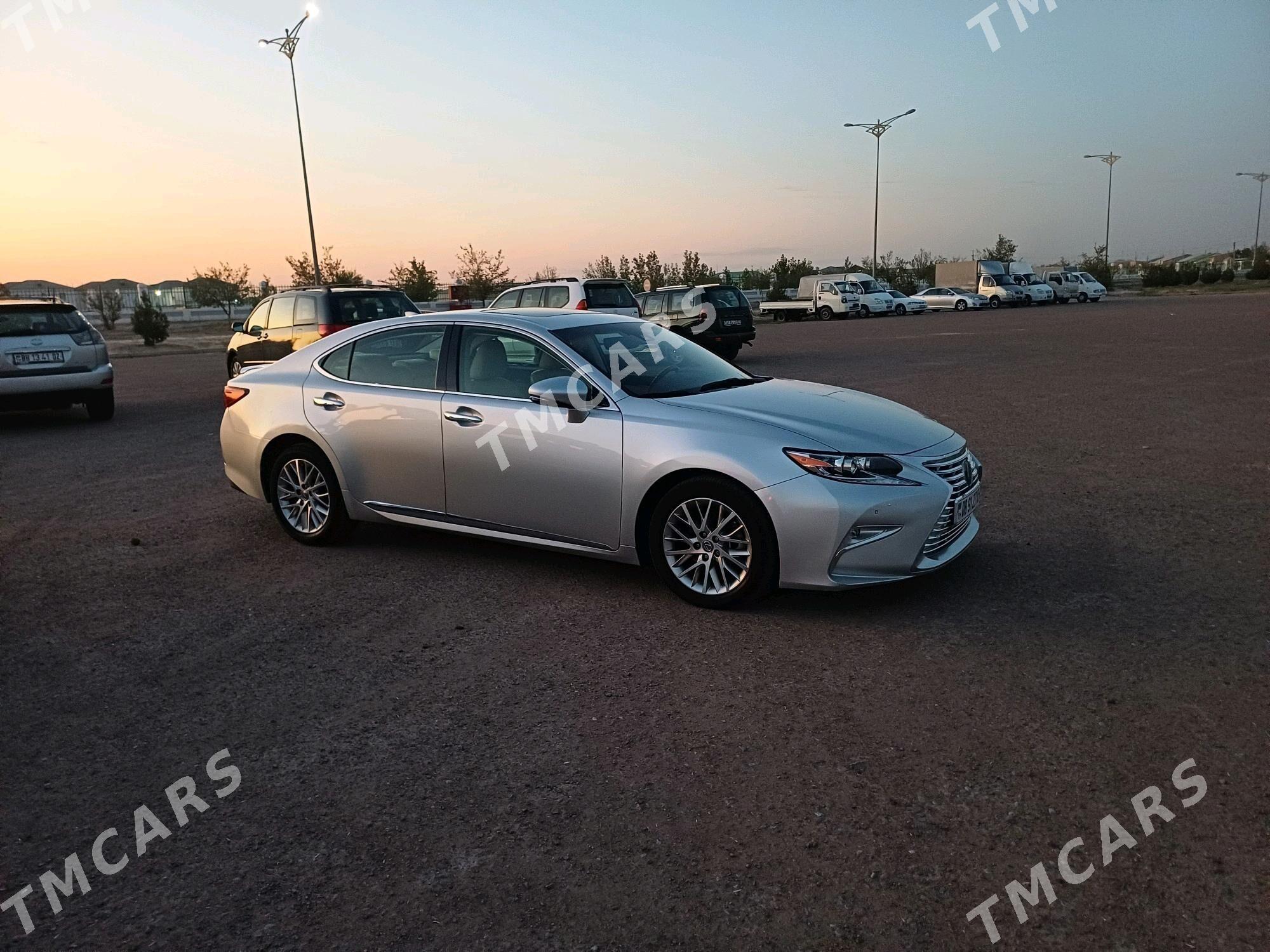 Lexus ES 350 2017 - 360 000 TMT - Дашогуз - img 4