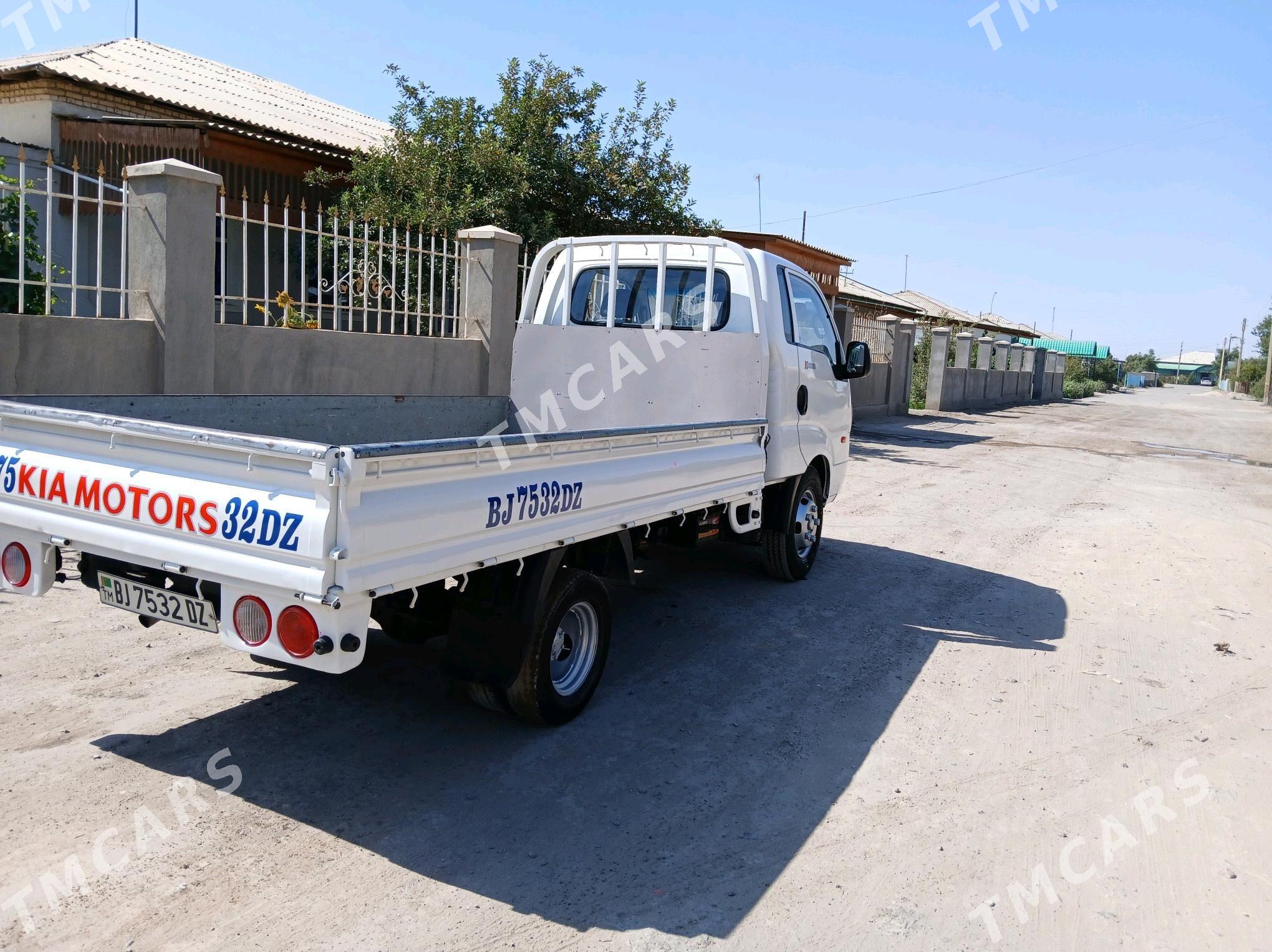 Kia Bongo 2011 - 190 000 TMT - Daşoguz - img 3