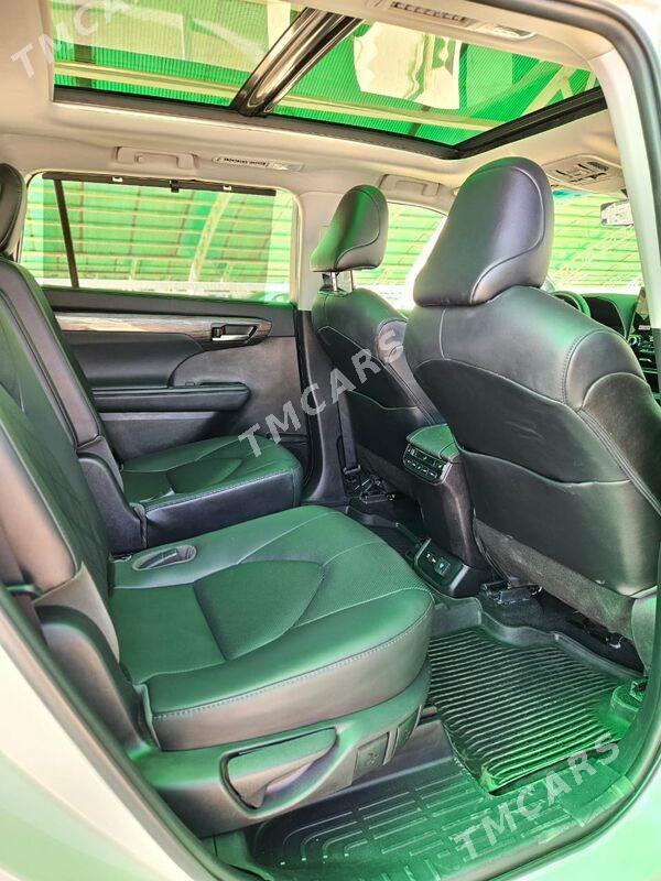 Toyota Highlander 2021 - 589 500 TMT - Aşgabat - img 5