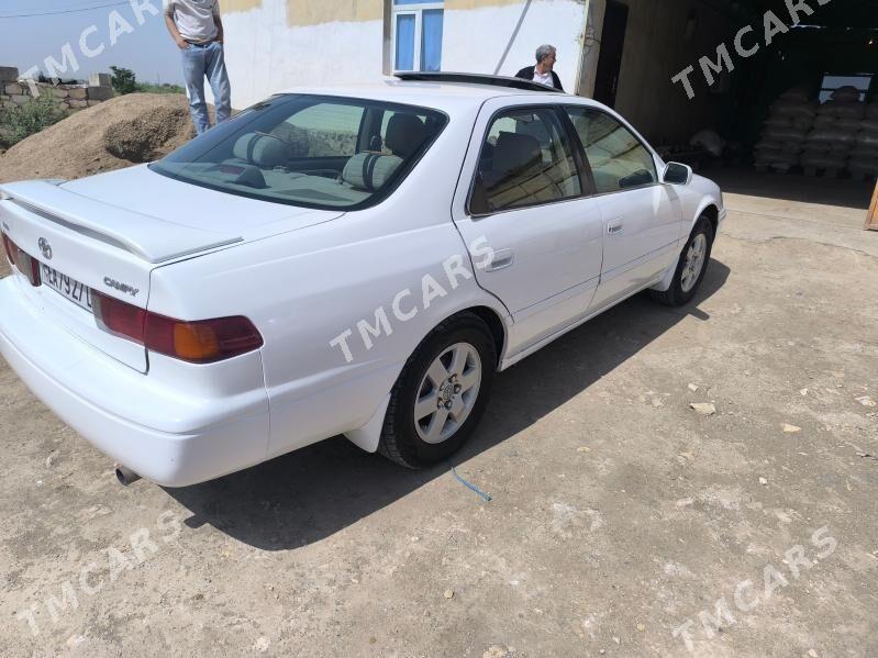 Toyota Camry 2000 - 130 000 TMT - Магданлы - img 7