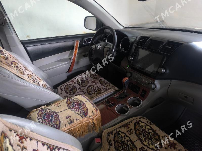 Toyota Highlander 2010 - 280 000 TMT - Магданлы - img 4