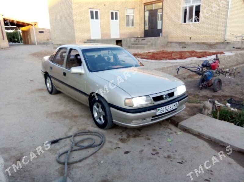 Opel Vectra 1993 - 45 000 TMT - Мары - img 4