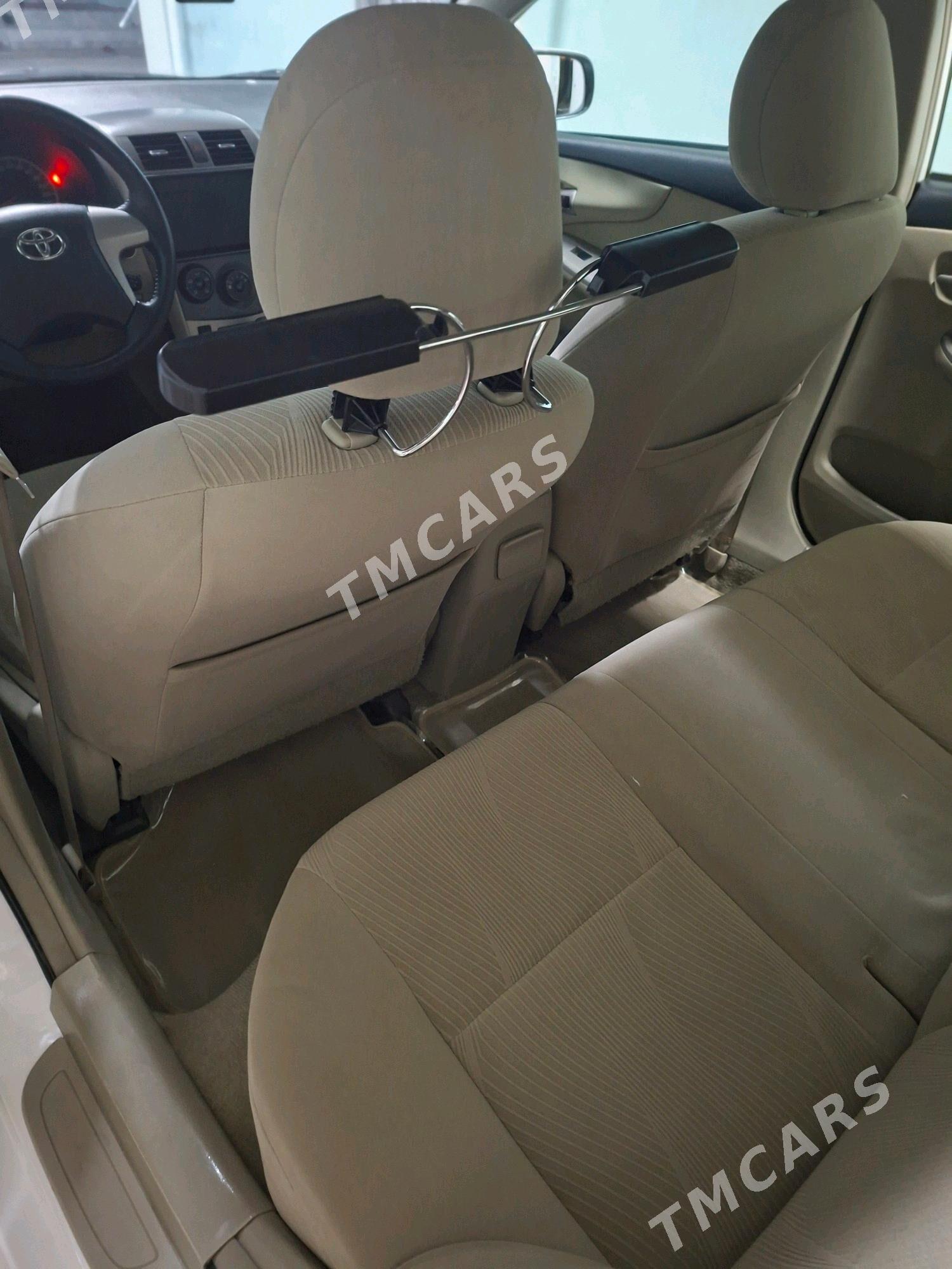 Toyota Corolla 2013 - 199 000 TMT - Ашхабад - img 6