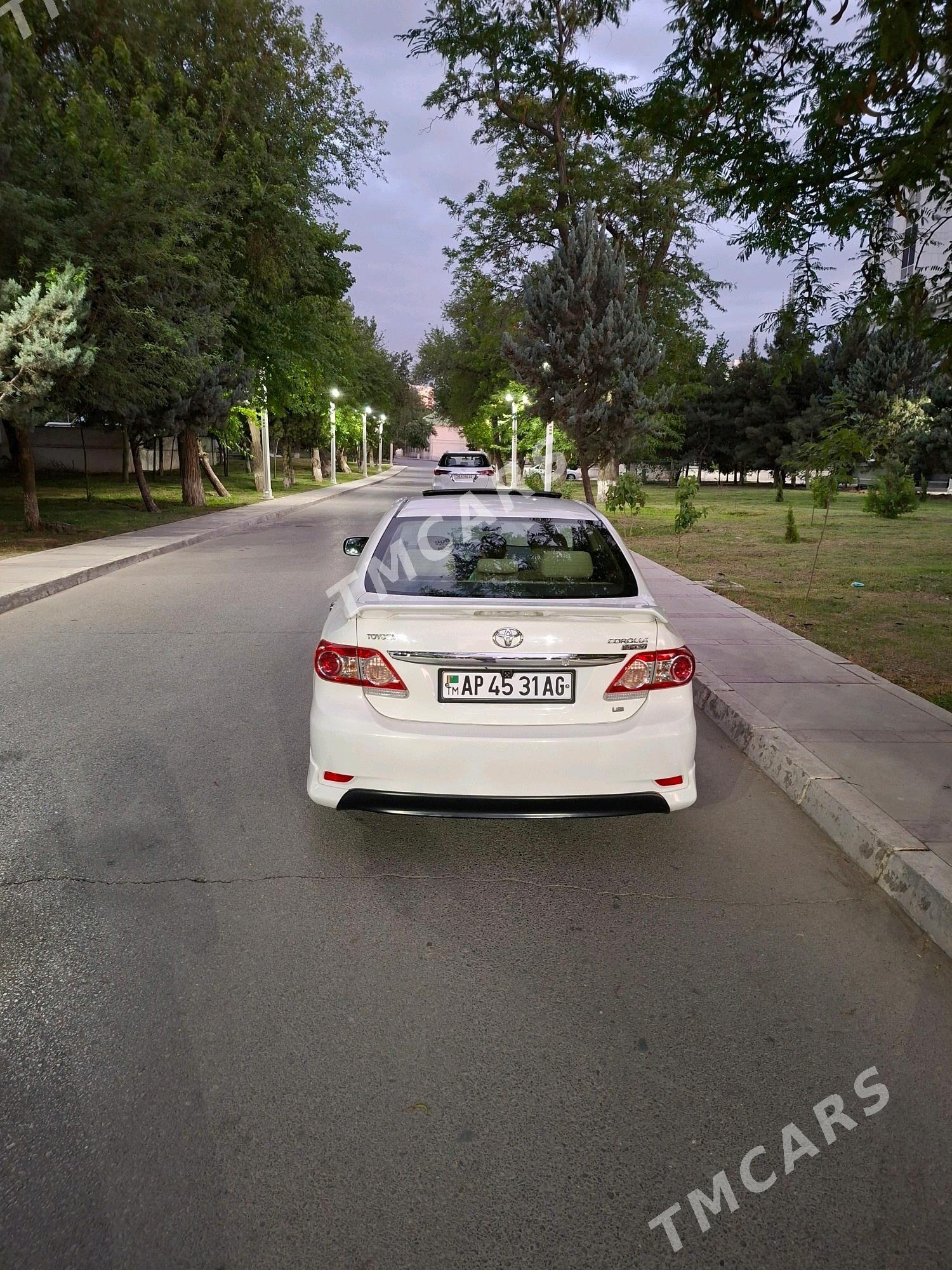 Toyota Corolla 2013 - 199 000 TMT - Ашхабад - img 5