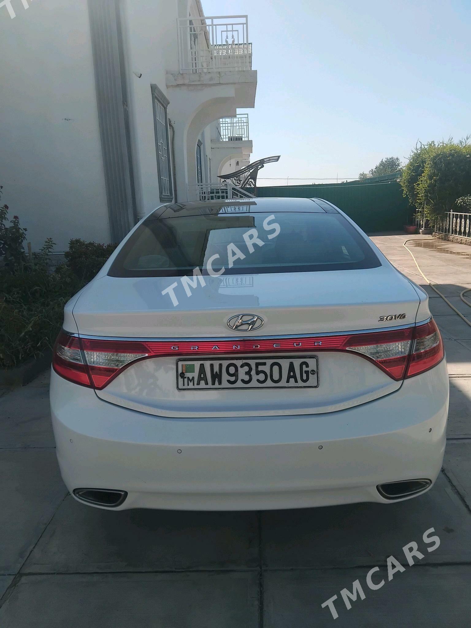 Hyundai Grandeur 2014 - 232 000 TMT - Ашхабад - img 7