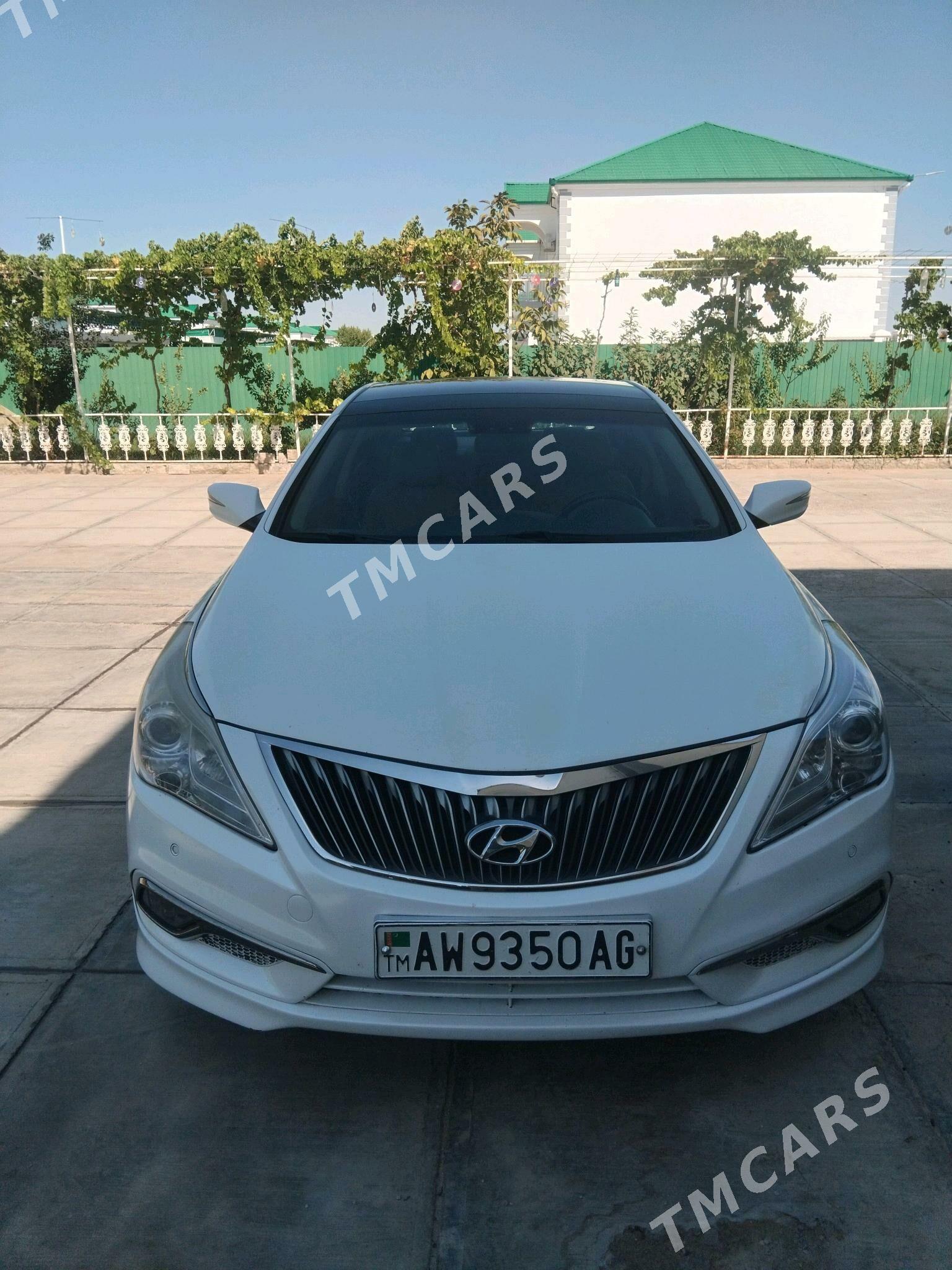 Hyundai Grandeur 2014 - 232 000 TMT - Ашхабад - img 10