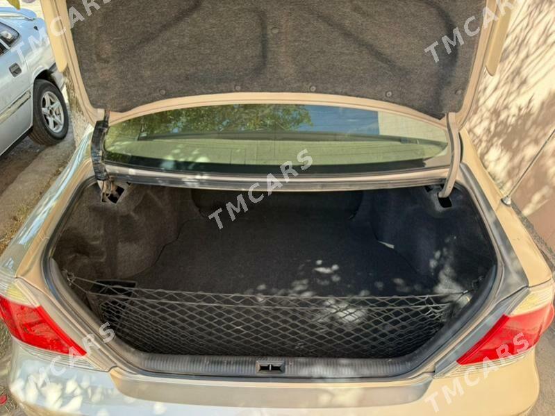 Toyota Camry 2004 - 240 000 TMT - Dänew - img 5
