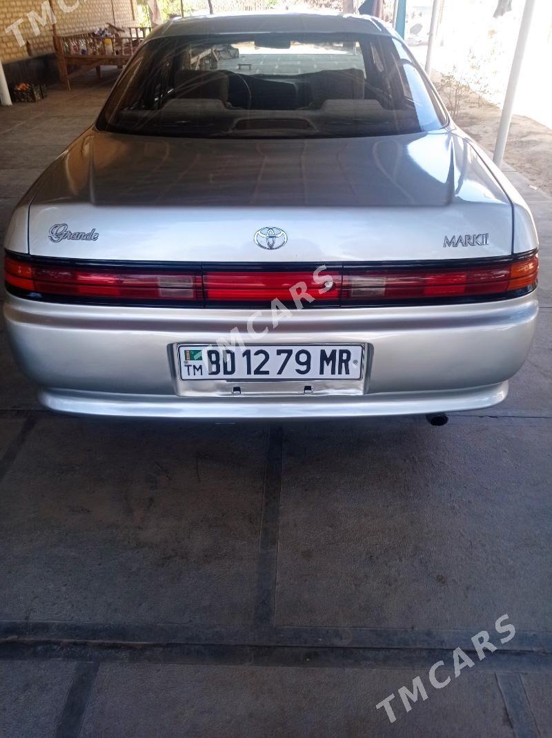 Toyota Mark II 1993 - 45 000 TMT - Мары - img 6