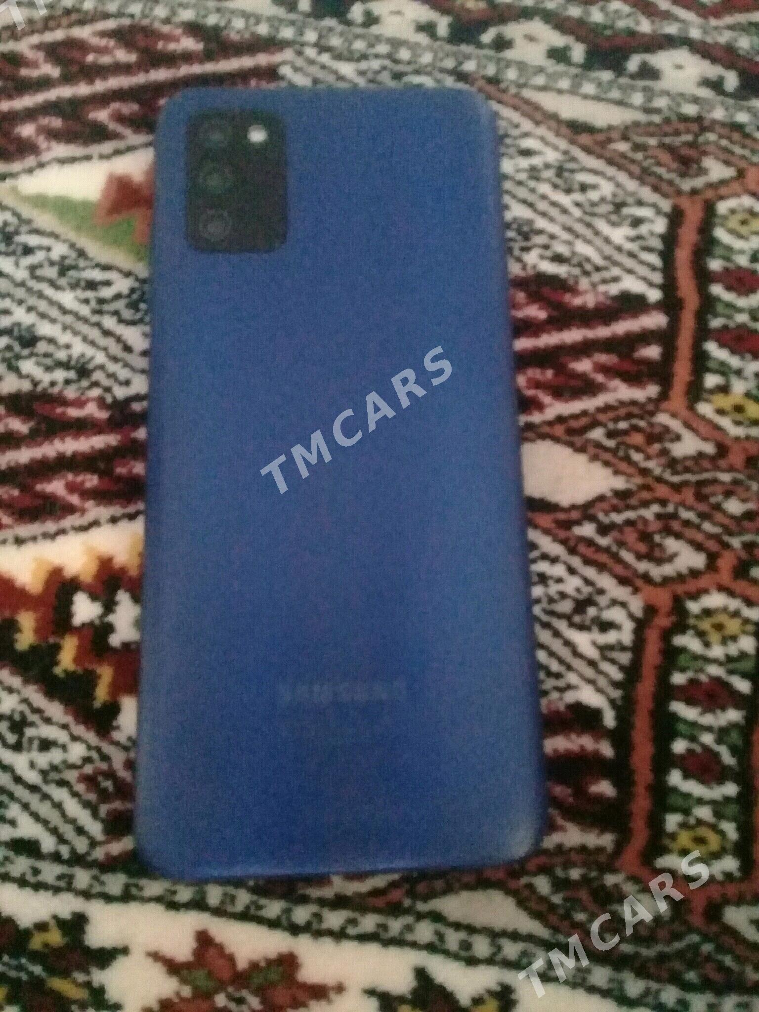 samsung a3s - Гумдаг - img 3