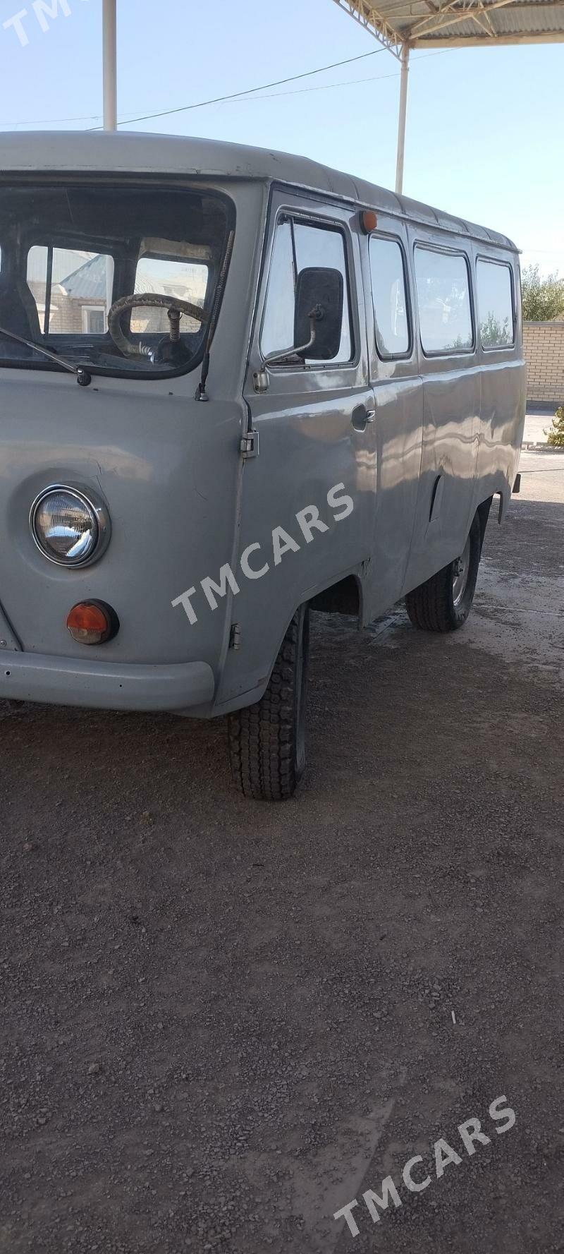 UAZ 2206 1981 - 34 000 TMT - Mary - img 2