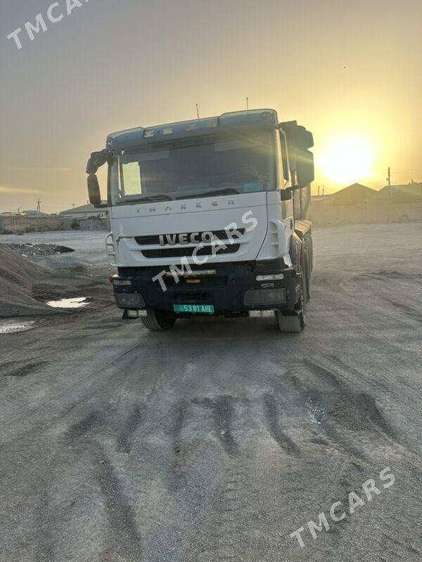 Iveco Trakker 2009 - 395 000 TMT - Aşgabat - img 2