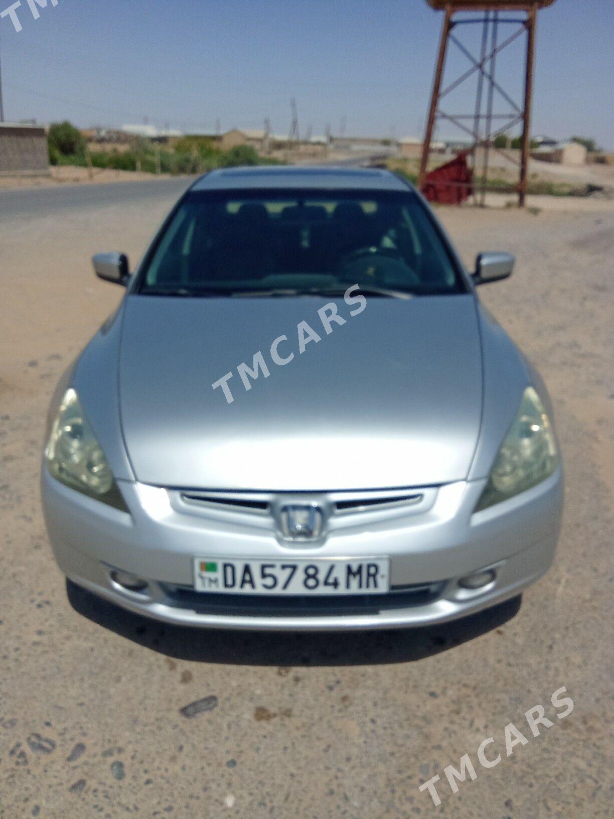 Honda Accord 2003 - 70 000 TMT - Ёлётен - img 1