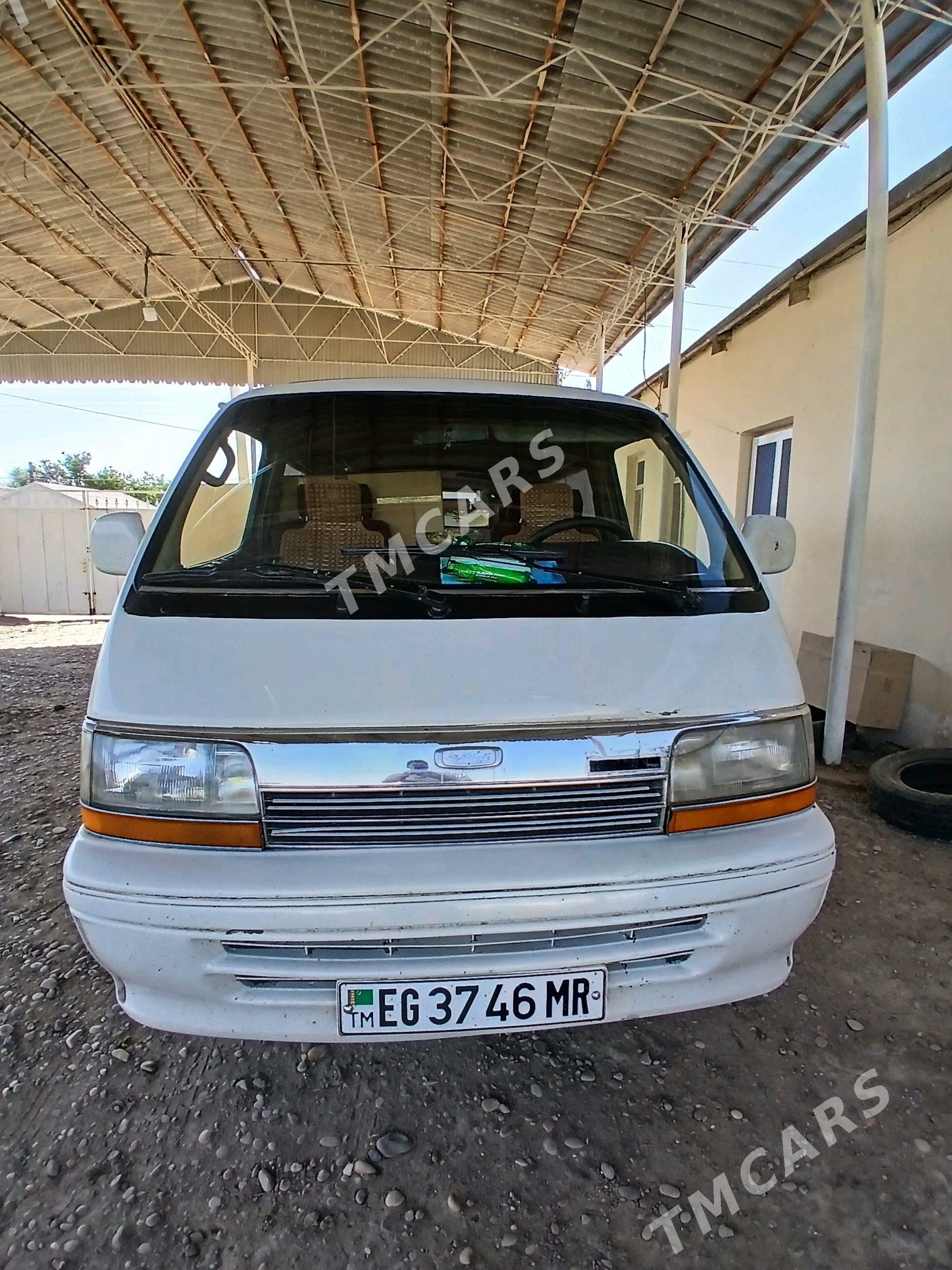 Toyota Hiace 1990 - 90 000 TMT - Murgap - img 3