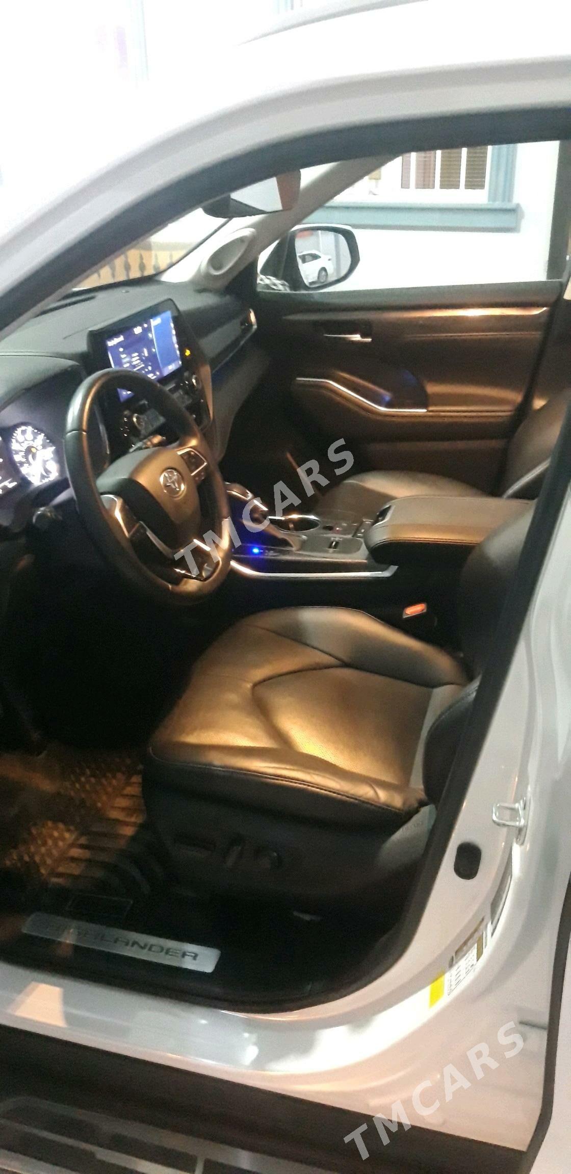 Toyota Highlander 2021 - 550 000 TMT - Мары - img 5