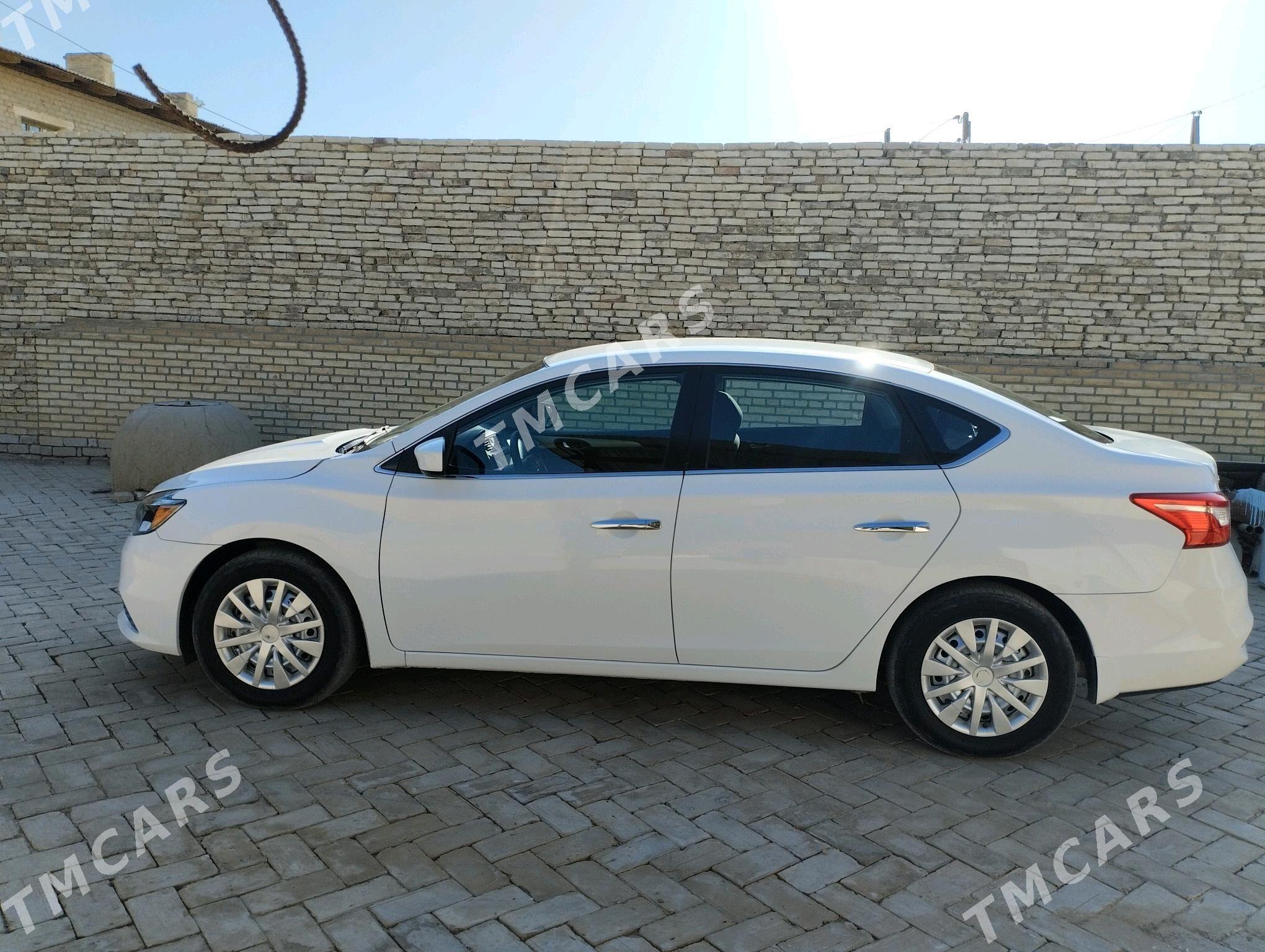 Nissan Sentra 2019 - 170 000 TMT - Мары - img 4