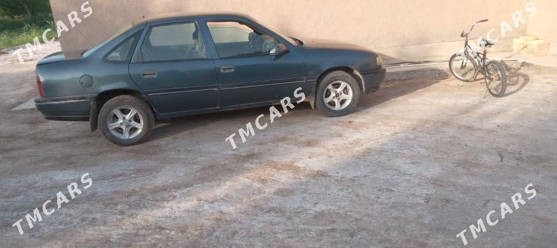 Opel Vectra 1988 - 25 000 TMT - Köneürgenç - img 4