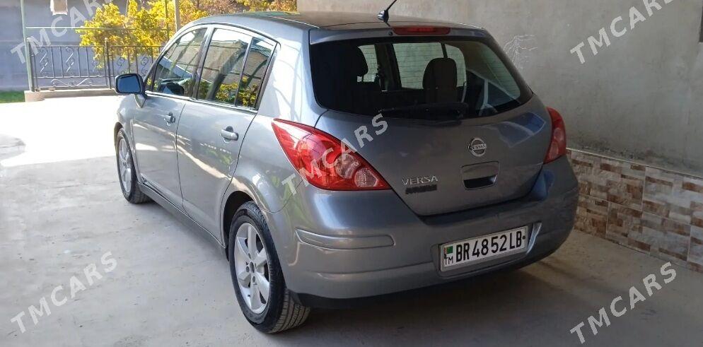 Nissan Versa 2010 - 95 000 TMT - Türkmenabat - img 3