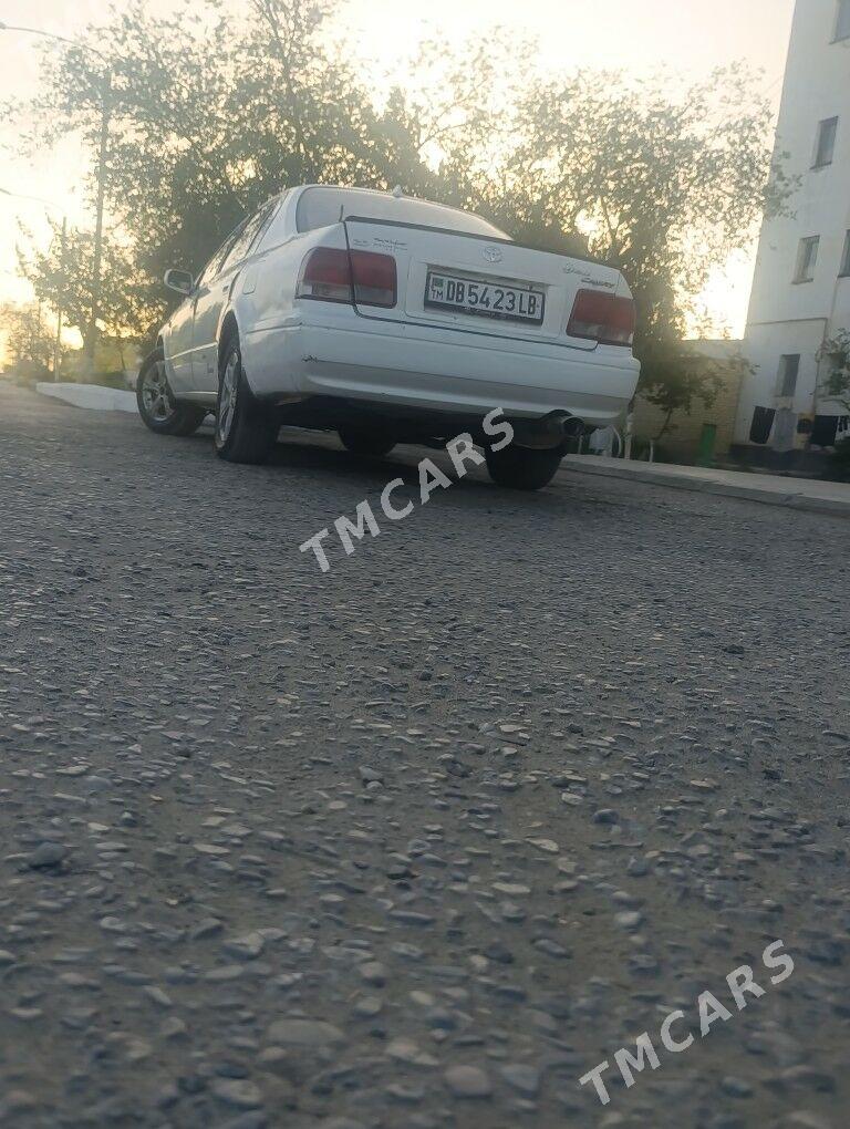 Toyota Vista 1995 - 40 000 TMT - Gazojak - img 2