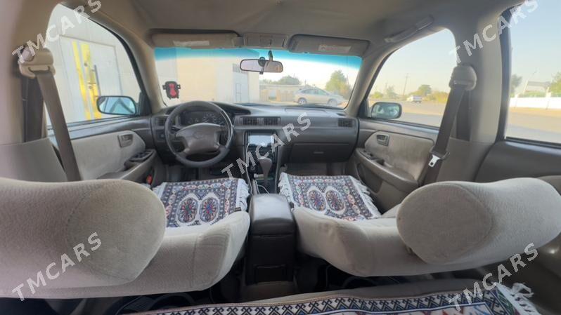 Toyota Camry 2001 - 125 000 TMT - Туркменгала - img 3