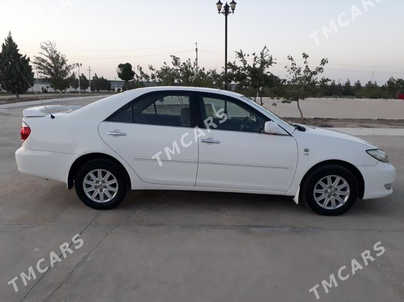 Toyota Camry 2005 - 153 000 TMT - Gyzylarbat - img 2
