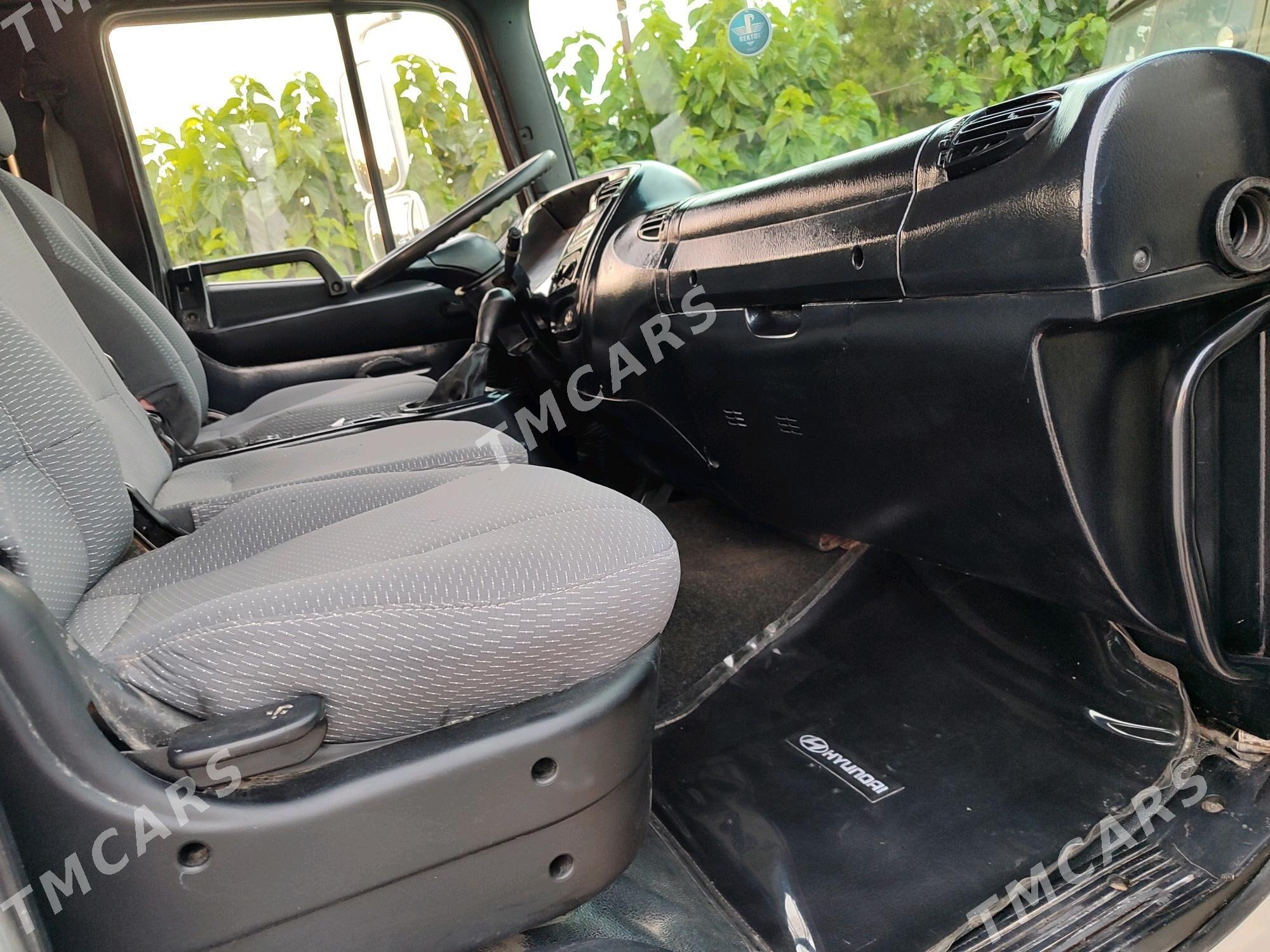 Hyundai H100 2010 - 450 000 TMT - Мары - img 4