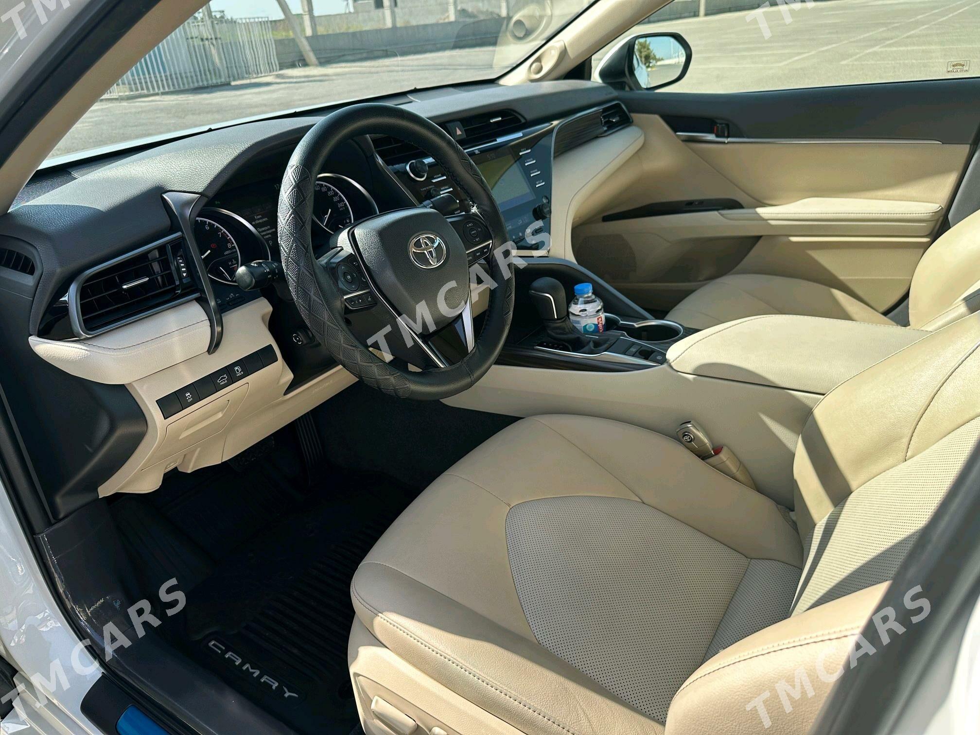 Toyota Camry 2019 - 600 000 TMT - Aşgabat - img 7