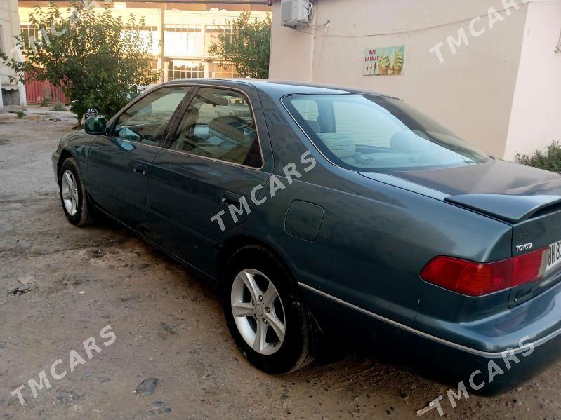 Toyota Camry 2000 - 136 000 TMT - Туркменабат - img 4