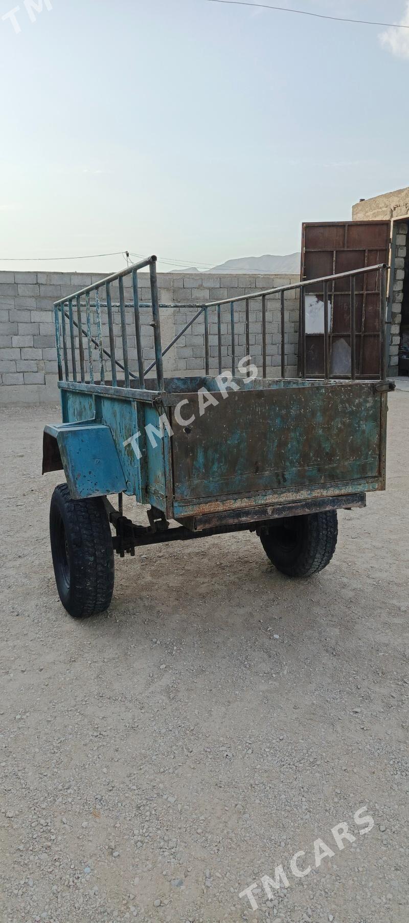 UAZ 469 2003 - 80 000 TMT - Балканабат - img 6