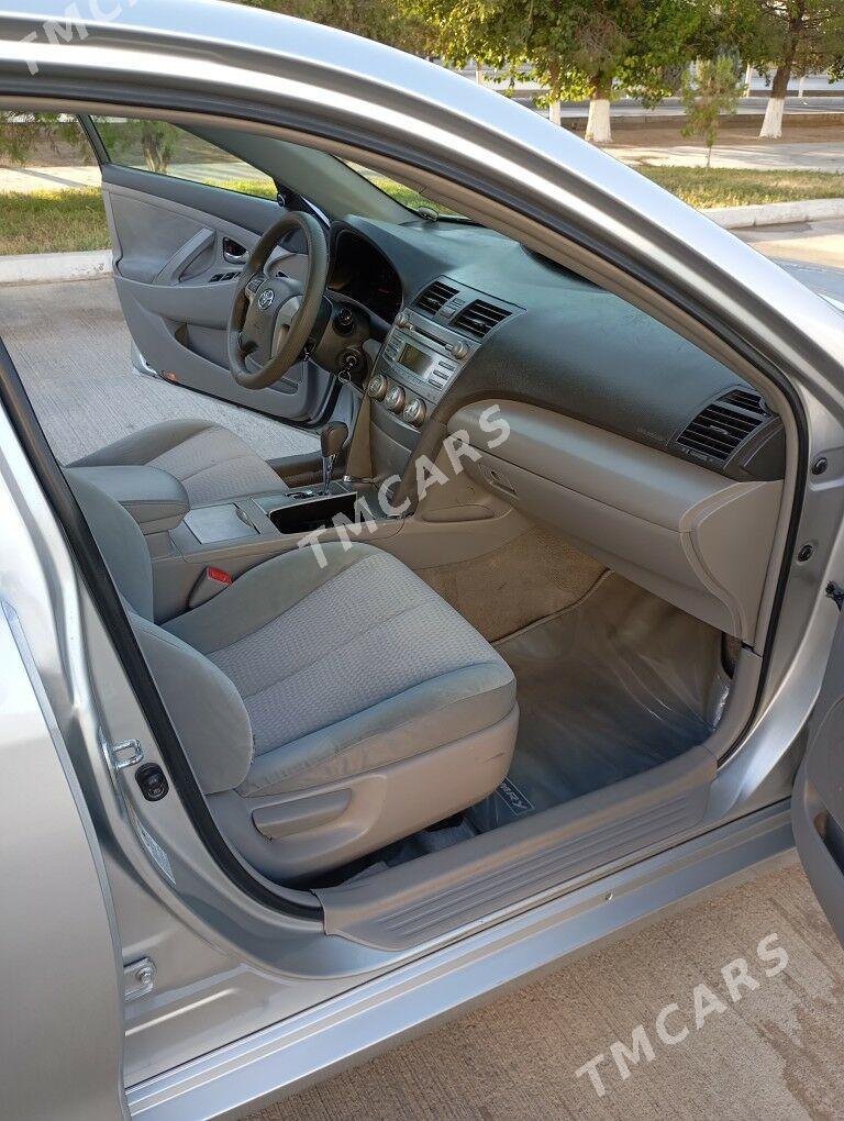 Toyota Camry 2010 - 179 000 TMT - Ашхабад - img 4