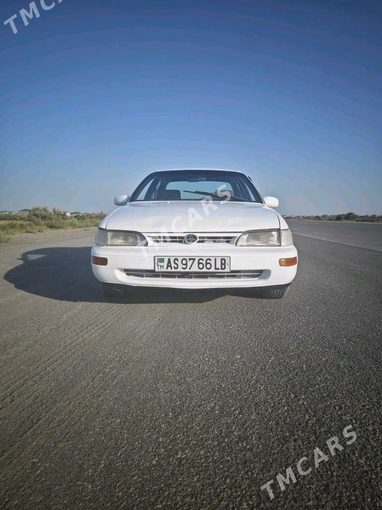 Toyota Corolla 1994 - 40 000 TMT - Туркменабат - img 2